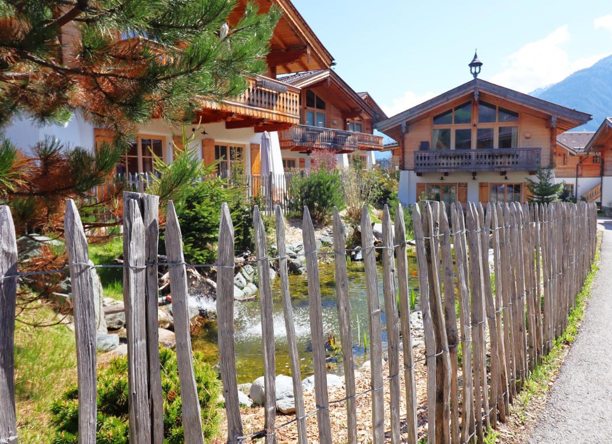Chaletdorf Am Sonnenhang Neukirchen am Grossvenediger Exterior foto